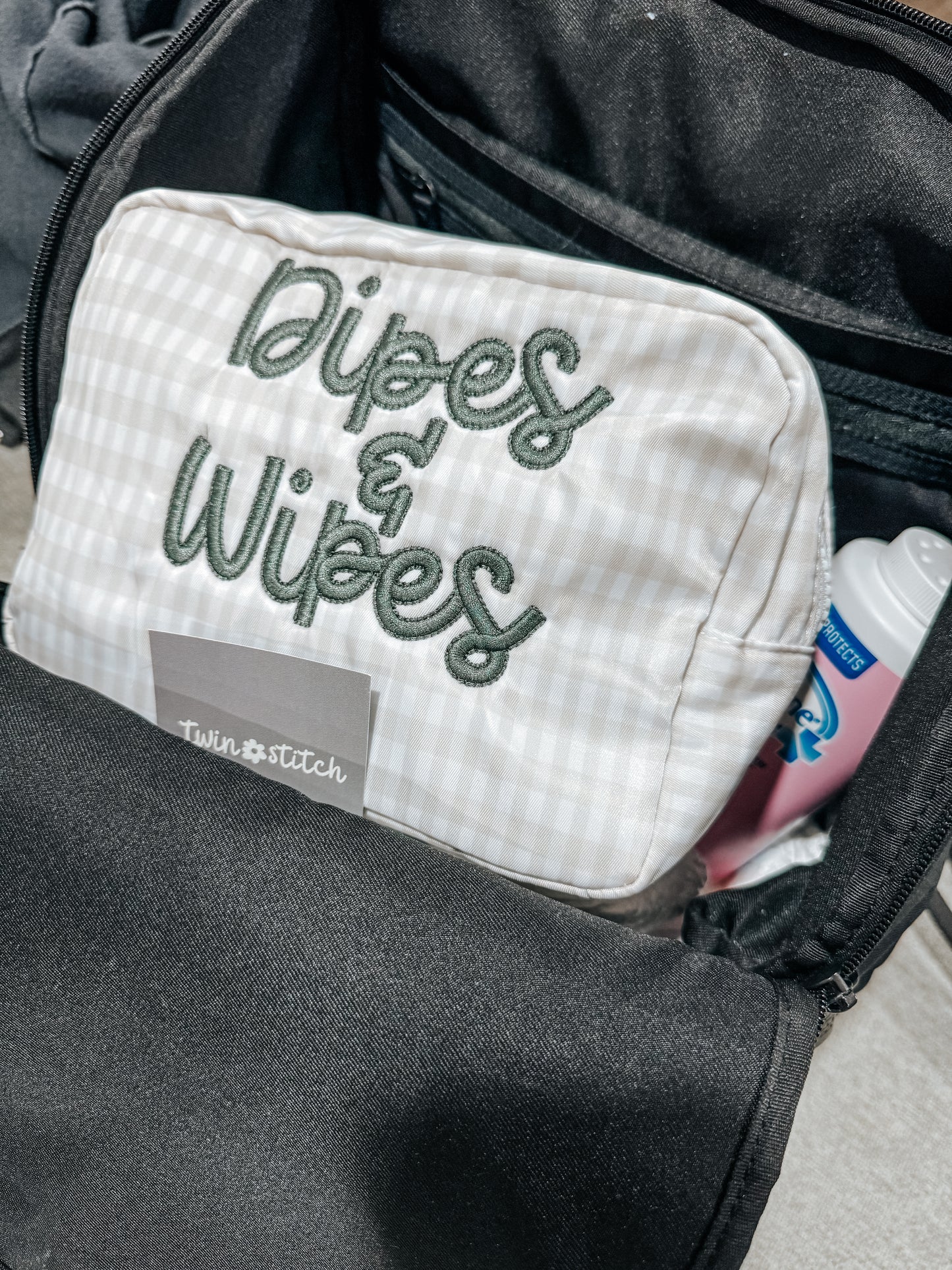 "Dipes and Wipes" Everything Pouch