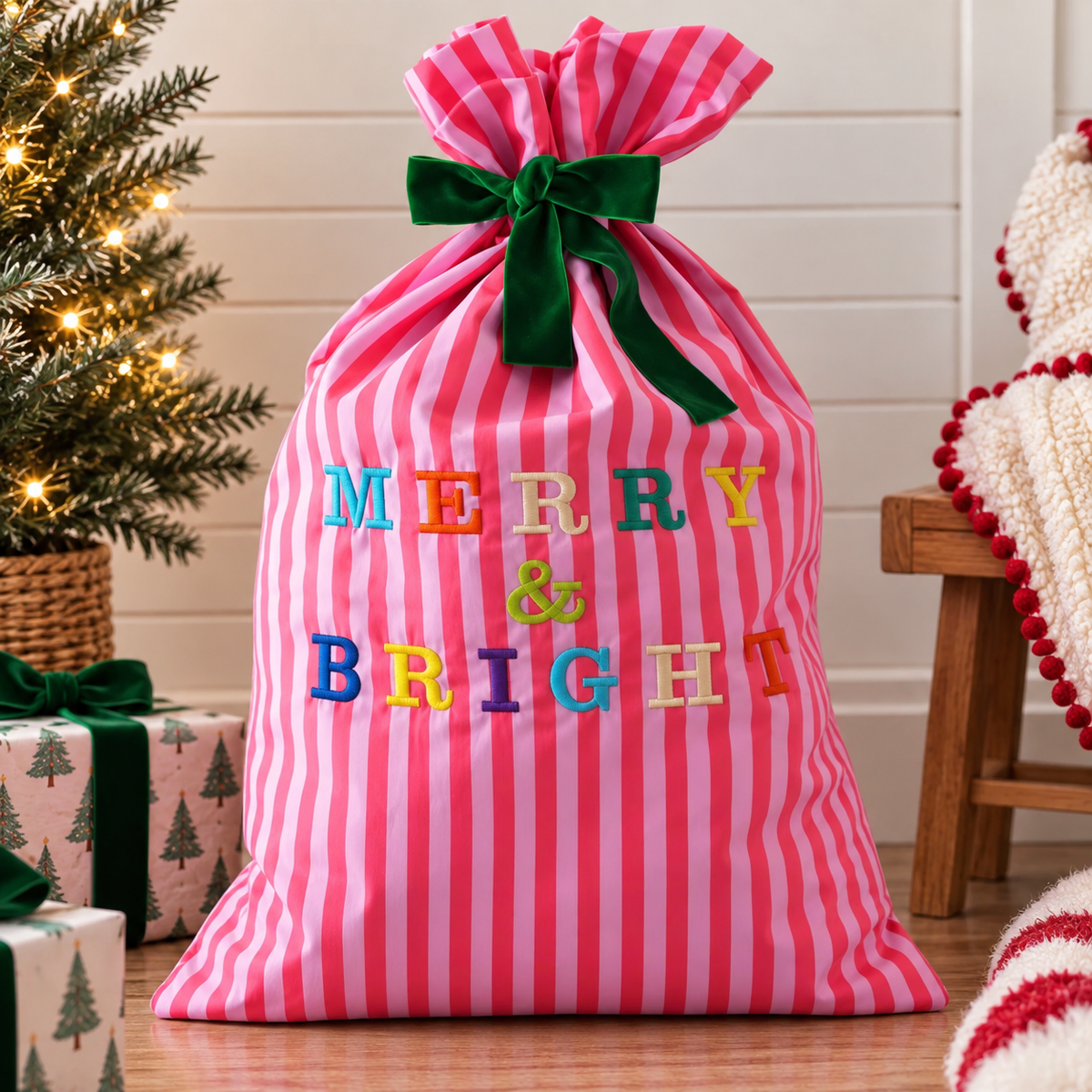 Personalized Embroidered Santa Sack 🎅🏼🎄