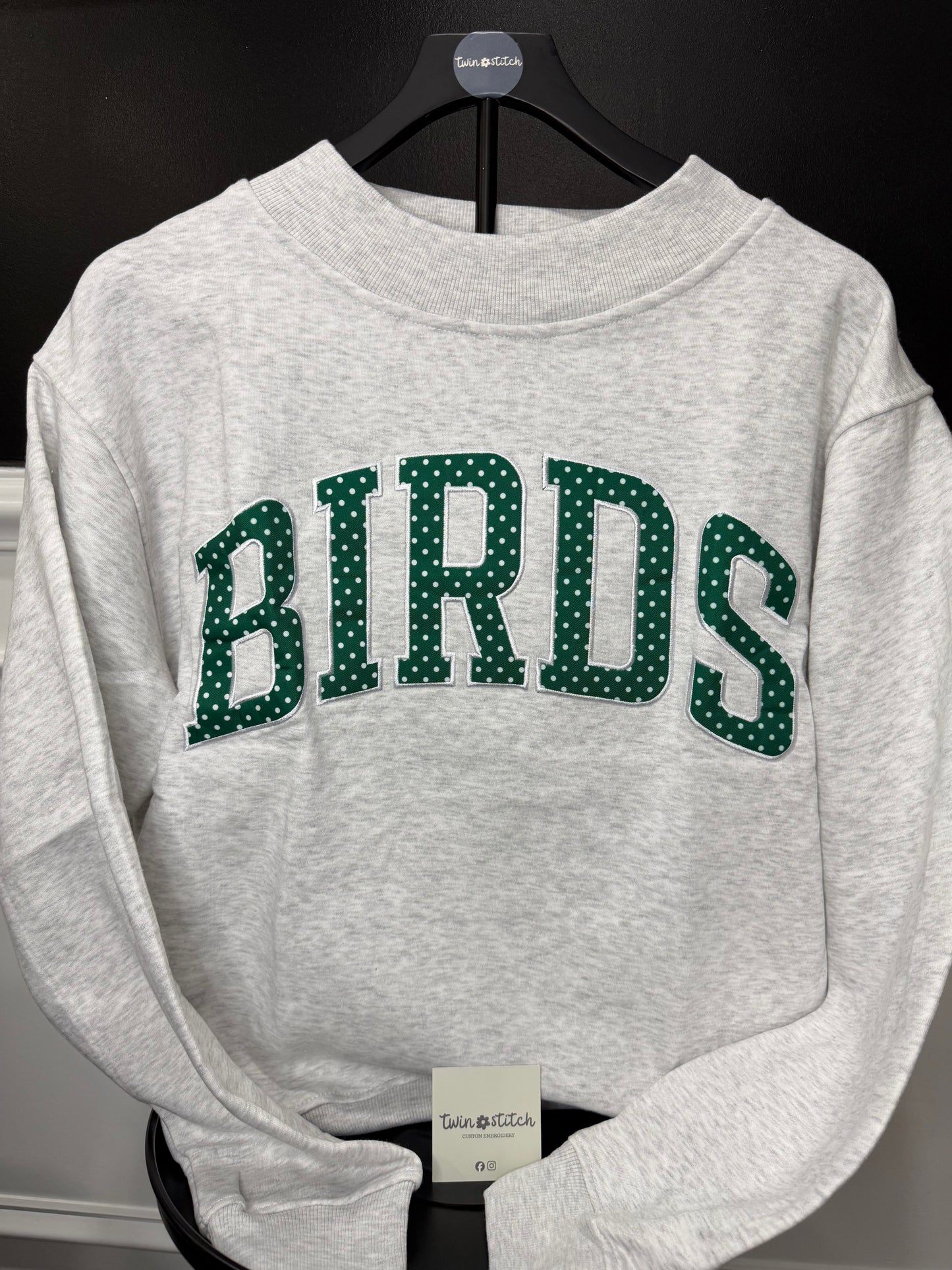 BIRDS polka dot mockneck